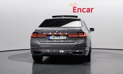 BMW 7-Series 2021, 137253 км, за 35612.81 USD