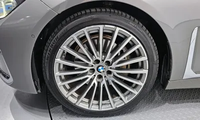 BMW 7-Series 2021, 137253 км, за 35612.81 USD