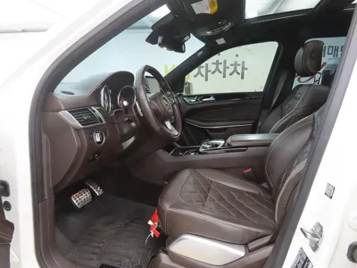 Mercedes-Benz GLS-Class 2019, 106144 км, за 26971.32 USD