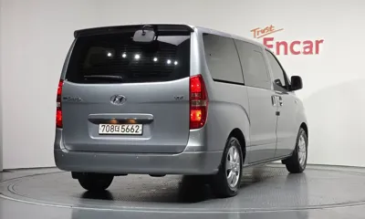 Hyundai Starex 2020, 41017 км, за 14375.74 USD