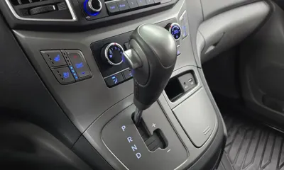 Hyundai Starex 2020, 41017 км, за 14375.74 USD - фото 9