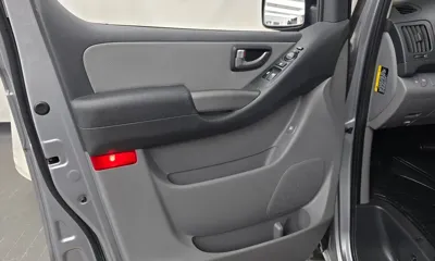 Hyundai Starex 2020, 41017 км, за 14375.74 USD - фото 24