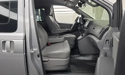 Hyundai Starex 2020, 41017 км, за 14375.74 USD - фото 26