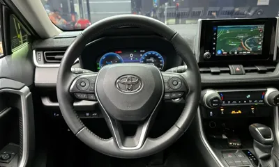 Toyota RAV4 2023, 31351 км, за 24380.57 USD - фото 13
