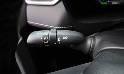 Toyota RAV4 2023, 31351 км, за 24380.57 USD - фото 18