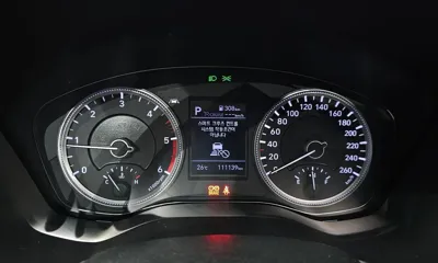 Hyundai Santafe 2019, 111139 км, за 9780.75 USD - фото 8