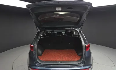 Kia Sportage 2018, 66263 км, за 9382.23 USD - фото 20
