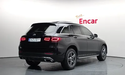 Mercedes-Benz GLC-Class 2022, 52715 км, за 27624.32 USD