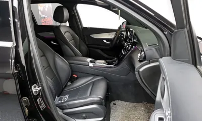 Mercedes-Benz GLC-Class 2022, 52715 км, за 27624.32 USD - фото 11