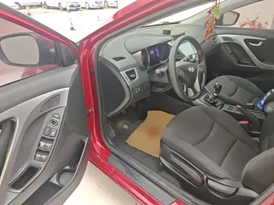 Hyundai Elantra Langdong 2015, 163600 км, за 2613.72 USD - фото 16
