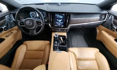 Volvo S90 2021, 88420 км, за 20840.4 USD - фото 7