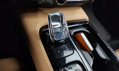 Volvo S90 2021, 88420 км, за 20840.4 USD - фото 9