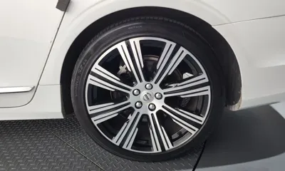 Volvo S90 2021, 88420 км, за 20840.4 USD - фото 21