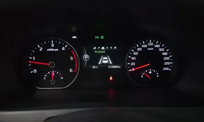 Kia Mohave 2018, 210969 км, за 8526.98 USD - фото 8