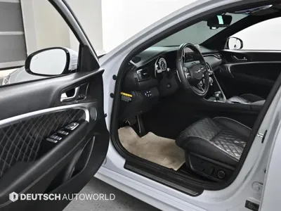 Genesis G70 2020, 111353 км, за 14006.52 USD - фото 11