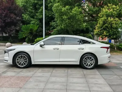 Bestune B70 2023, 35000 км, за 6768.56 USD