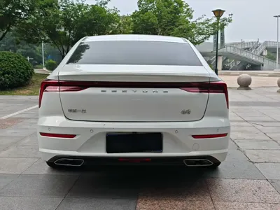 Bestune B70 2023, 35000 км, за 6768.56 USD