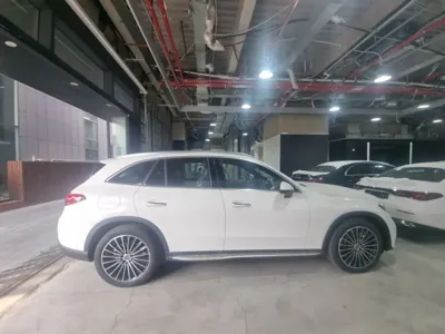Mercedes-Benz GLC-Class 2025, 6847 км, за 48642.29 USD