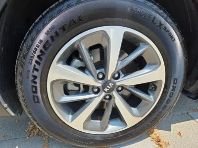 Kia Sorento 2018, 85538 км, за 11376.19 USD - фото 9