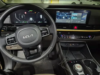 Kia Canival 2024, 13600 км, за 16499.22 USD - фото 8