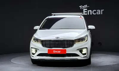 Kia Canival 2019, 114869 км, за 10856.14 USD