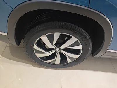 Volkswagen Tayron 2019, 102300 км, за 13141 USD - фото 10