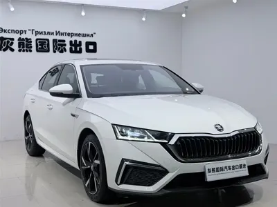 Skoda Octavia 2023, 13000 км, за 23250.65 USD