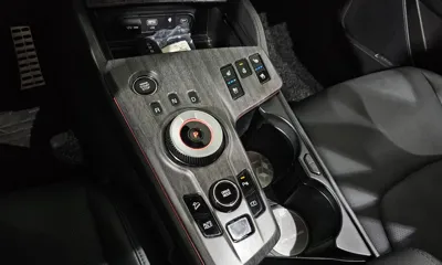 Kia Sportage 2023, 38528 км, за 17915.32 USD - фото 9