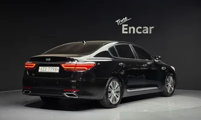 Kia K9 2015, 247336 км, за 3567.89 USD