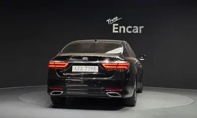 Kia K9 2015, 247336 км, за 3567.89 USD