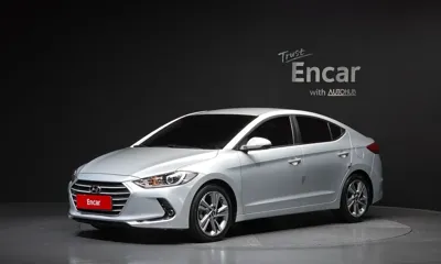Hyundai Avante 2018, 96353 км, за 5629.98 USD - фото 1