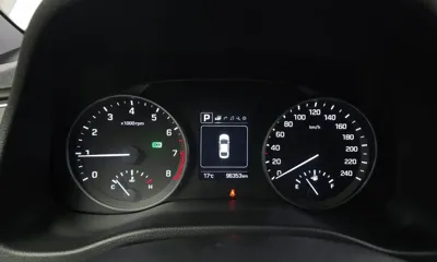 Hyundai Avante 2018, 96353 км, за 5629.98 USD - фото 8