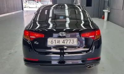 Kia K5 2011, 106000 км, за 2459.07 USD