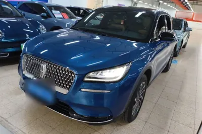 Lincoln Corsair · 2021 год