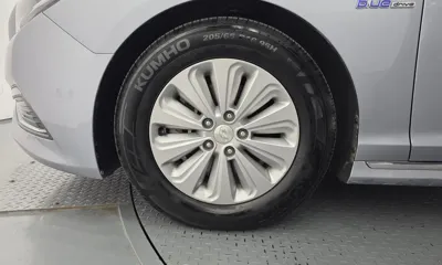 Hyundai Sonata 2016, 120628 км, за 5990.75 USD