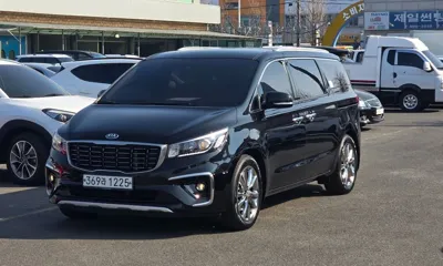 Kia Canival · 2020 год