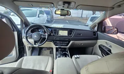 Kia Canival 2020, 96585 км, за 11093.61 USD