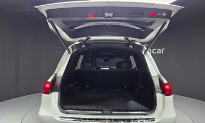 Mercedes-Benz GLS-Class 2025, 6838 км, за 90765.61 USD - фото 20