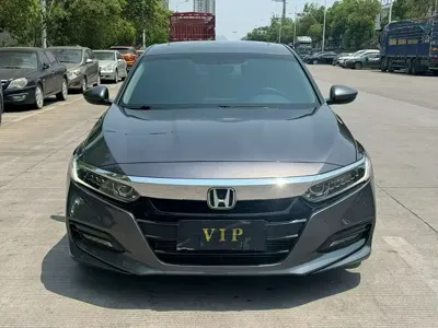 Honda Accord 2020, 59000 км, за 14537.68 USD
