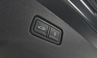 Genesis GV70 2022, 114126 км, за 32309.21 USD - фото 20
