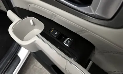 Kia Sorento 2022, 84275 км, за 20217.93 USD - фото 19