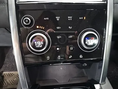 Land Rover Discovery Sport 2021, 125276 км, за 16225.15 USD - фото 9