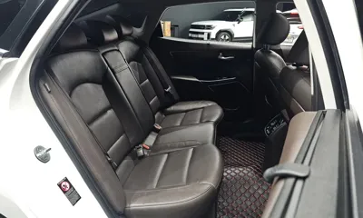Kia K7 2016, 124623 км, за 7735.81 USD - фото 11