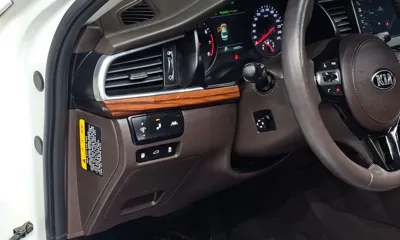 Kia K7 2016, 124623 км, за 7735.81 USD - фото 16