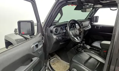 Jeep Wrangler 2021, 94265 км, за 22921.13 USD - фото 10