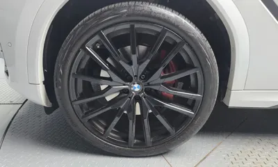 BMW X6 2024, 18123 км, за 75982.81 USD