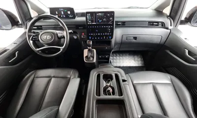 Hyundai Staria 2023, 63445 км, за 19640.03 USD - фото 7