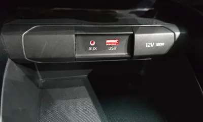 Kia Stonic 2019, 51339 км, за 4560.26 USD - фото 13