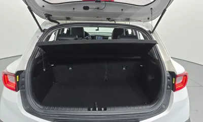Kia Stonic 2019, 51339 км, за 4560.26 USD - фото 19