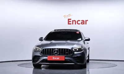 Mercedes-Benz E-Class 2021, 120609 км, за 31508.47 USD